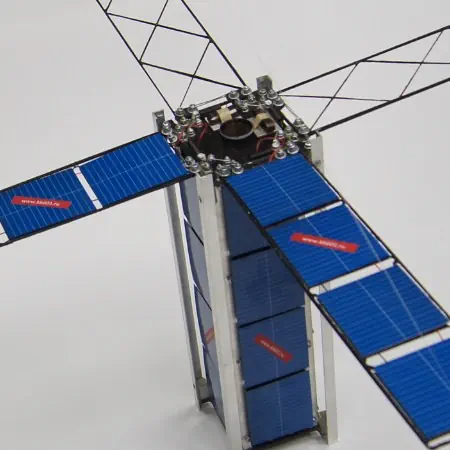 maquette satellite